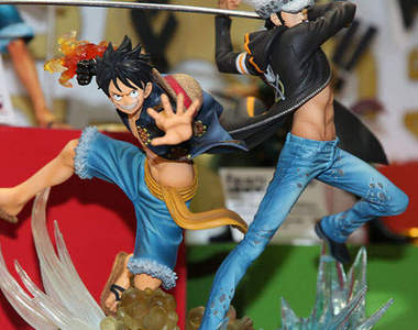 《托拉法爾加·羅與魯夫》Figuarts ZERO 五週年紀念款帥氣模型