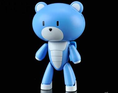 鋼普拉《小熊亞凱》可愛的外表下，戰鬥力也不容小覷...