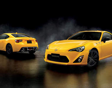 日本《Toyota 86 Yellow Limited》期間限定新衣上身