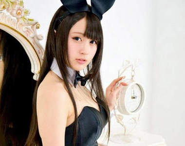 《兔女郎日》性感出沒鼻血流出注意中