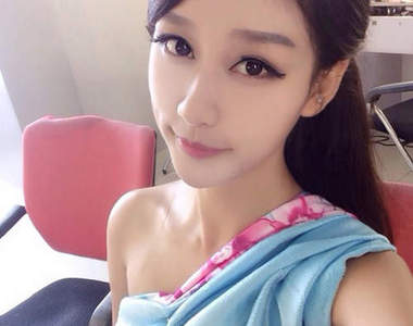 《性感鬼護士史雨姐姐》來打個針不怕不怕唷