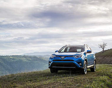 《Toyota RAV4 Hybrid》油電新成員紐約報到