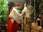 隱藏大樓內的《神社咖啡廳》像實際進到神社般的不思議空間 隱藏大樓內的《神社咖啡廳》像實際進到神社般的不思議空間