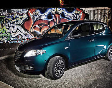 《Lancia Ypsilon 30th Anniversary Edition》日內瓦車展現身