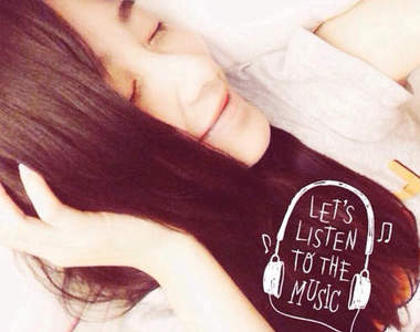 《香港料理美女SimC》漂亮又會做菜這也太好了吧(￣﹁￣) 