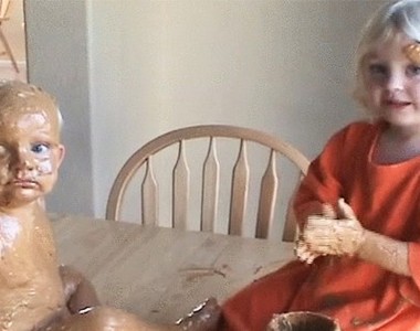 《姊姊是個邪惡的生物》只有弟弟妹妹才能體會的真相