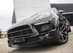 Lumma Design改造《Porsche Cayenne》這樣的GT-R我也可以 Lumma Design改造《Porsche Cayenne》這樣的GT-R我也可以
