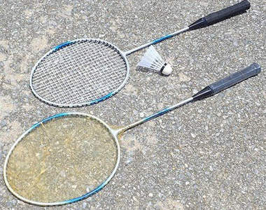 《蜘蛛網羽毛球拍》可以打真的是屌炸天啦