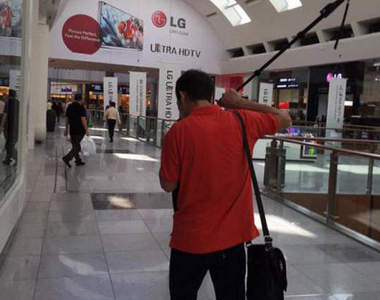 《用自拍棒講電話》這就是為什麼要禁的原因