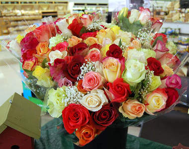 《地鐵上的賣花女》紐約地鐵的溫馨小故事