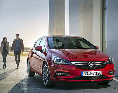 新世代《Opel Astra》法蘭克福車展前搶先曝光