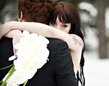 《新婚妻子的秘密》新婚夜秘密曝光後老公居然...