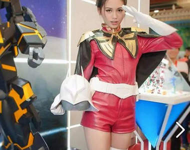 《三倍速正妹倪玉茹》忘不掉電玩展中三倍正的女夏亞