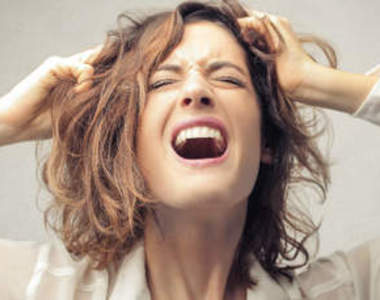 《最不舒服的經前症候群TOP 10》每種都很討厭……