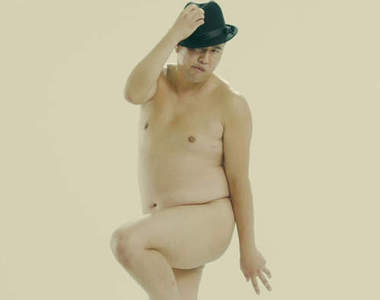 大流行《全裸拍照式》請大家放心，我有穿褲子（夾）www