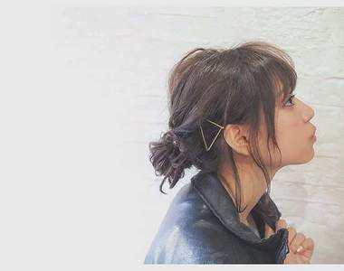 可愛造型《金髮夾》就是要露出來夾給你看不躲藏♥