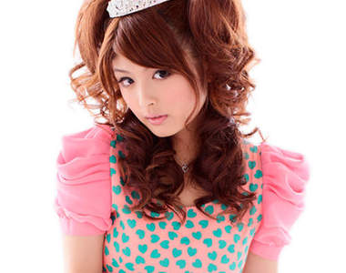 《日本nico正妹》ゆづか姫擁有日規E罩杯的實況主