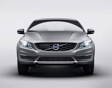 《Volvo S60 Cross Country》房車也來跨個界