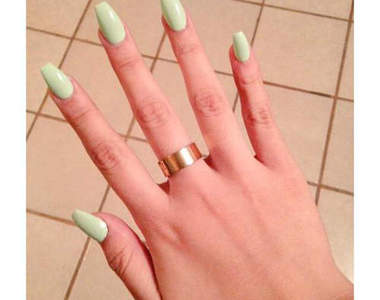 《芭蕾美甲》像芭蕾舞鞋一樣的指型將成為下一股流行?