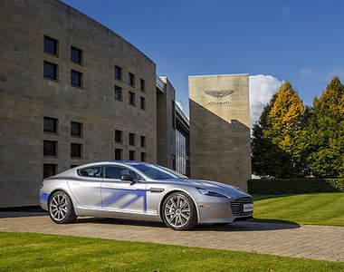 《Aston Martin RapidE Concept》讓概念雛形先來放電