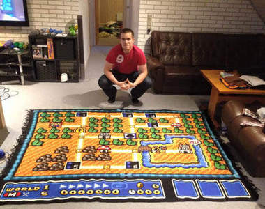 神人作品《瑪莉歐地毯》花了6年半編織所有人的童年