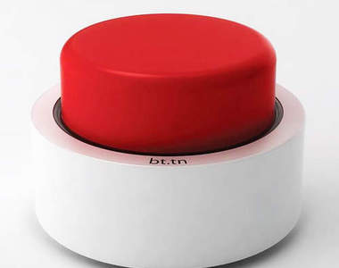 《bt.tn 巨大按鈕》按了是會發生什麼事嗎(爆炸?)