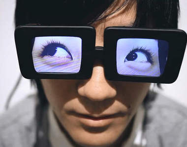 神奇的《大眼眼鏡》上課睡覺也不會被老師發現了~~