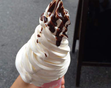 胃痛注意《瘋狂可麗餅》這不是霜淇淋而是鮮奶油啊wwww