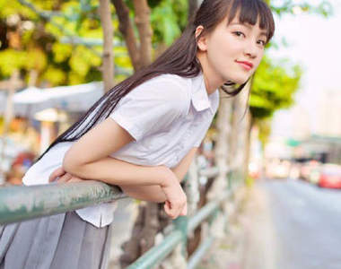 《武大女神黃燦燦》雙魚座的校花是否會更加的夢幻呢？