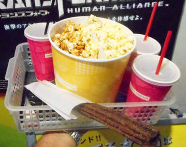 《電影院最搭食物》到底是哪邊傳出喀滋喀滋的聲音讓我好餓啊