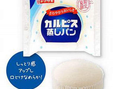 夏季限定《可爾必思小蛋糕》酸酸甜甜的好滋味 可惡~想吃QQ