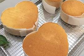 超速成懶人甜點《愛心蛋糕》全部做完不用5分鐘耶(oﾟωﾟo)