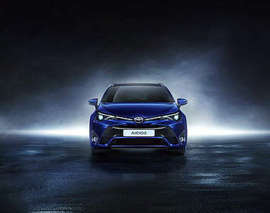 小改款《Toyota Avensis》裡裡外外都升級