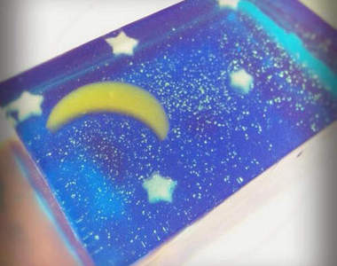 絕美夏日小點心《星空羊羹》還以為是手工香皂呢