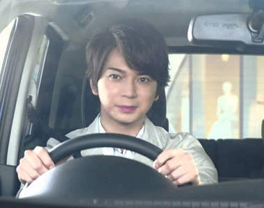 《開車看性格》10種方向盤握法來診斷出你屬於哪種個性？