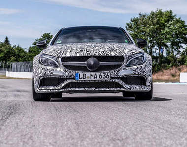 偽裝上賽道《Mercedes-AMG C63 Coupe》發表倒數計時中