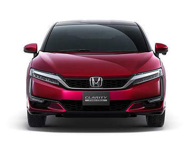 《Honda Clarity Fuel Cell》聽說2016年就要正式上路囉