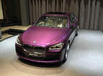 紫色新衣《BMW 760Li》當家旗艦這樣穿沒問題嗎? 紫色新衣《BMW 760Li》當家旗艦這樣穿沒問題嗎?