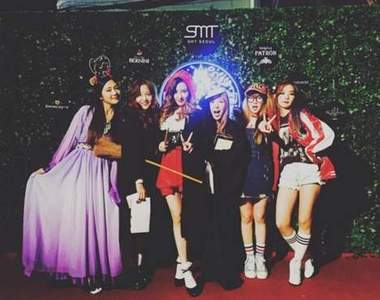 星光雲集的《SM萬聖節派對》這一刻偶像也變成小粉絲啦