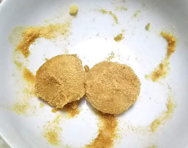 《貓咪的睪丸》是一大萌點?知道飼主覬覦牠的蛋蛋一定很不舒服……