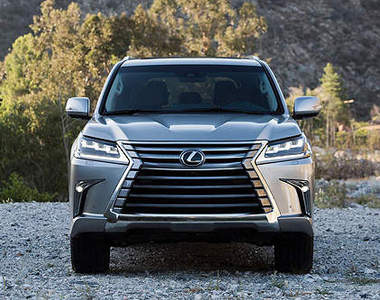 2016年式小改款《Lexus LX 570》休旅旗艦霸氣變臉