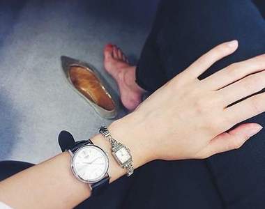 飾品新趨勢《雙手錶》這潮流有乘兩倍的概念