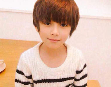 超萌正太《丹尼斯凱恩Dennis Kane》9歲多了一股帥氣啊 ❤