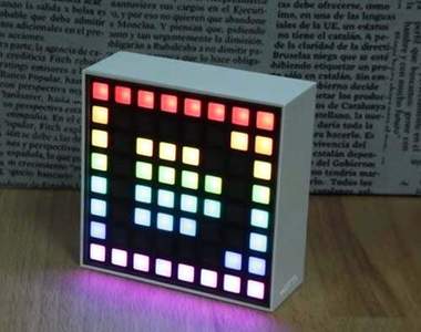 好玩的《Dotti 多功能方塊燈》是科技界的阿拉丁神燈嗎(問號)