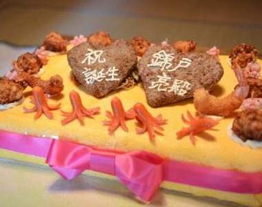 《日劇拍攝現場的慶生蛋糕》呼應戲中角色的主題蛋糕也太厲害了吧~