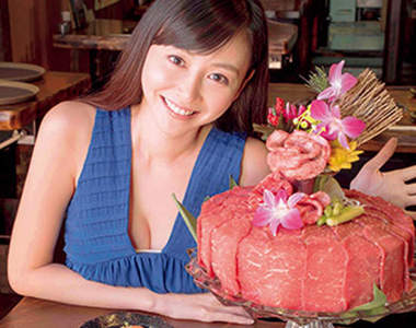 《生肉蛋糕》今年的生日想來嚐點鹹鹹的美味