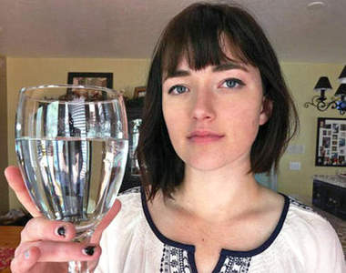 醫學界罕見《對水過敏的女孩》大家都會問她有沒有洗澡（囧）