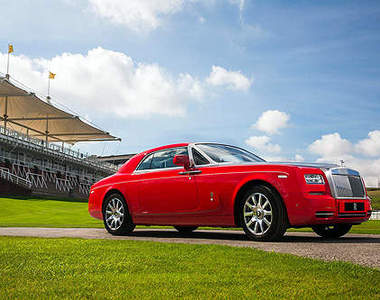 《Rolls-Royce Phantom Coupe Al-Adiyat》中東富豪限定
