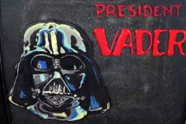 《現在宅美食》早餐就是要吃一份應景的星際大戰鬆餅