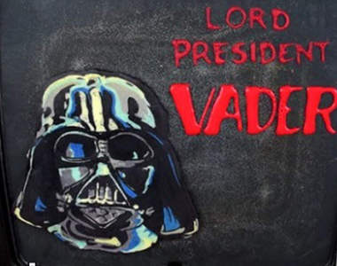 《現在宅美食》早餐就是要吃一份應景的星際大戰鬆餅